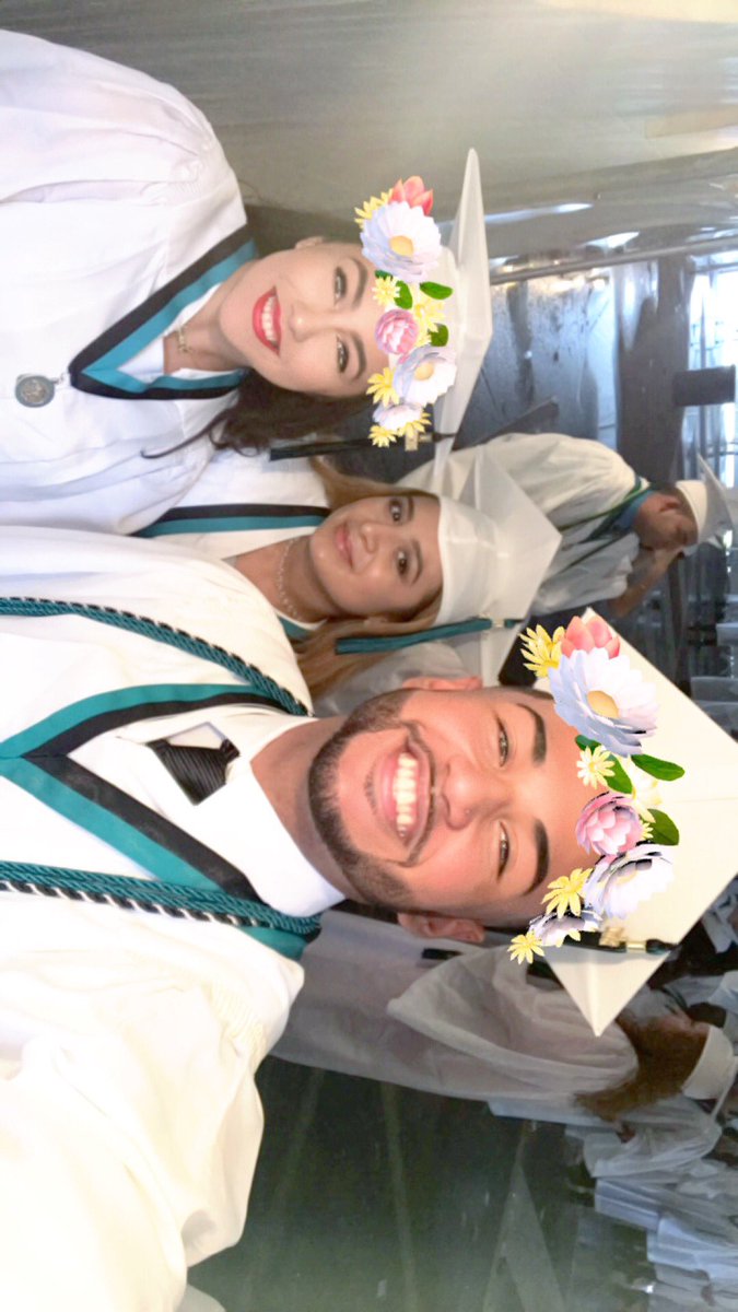 Anno_Dominii's tweet photo. Official alumnus of Miami lakes Educational Center.First of my family to graduate with honors, and a full ride to a four year university.🇨🇴 https://t.co/YVElXFuUFf