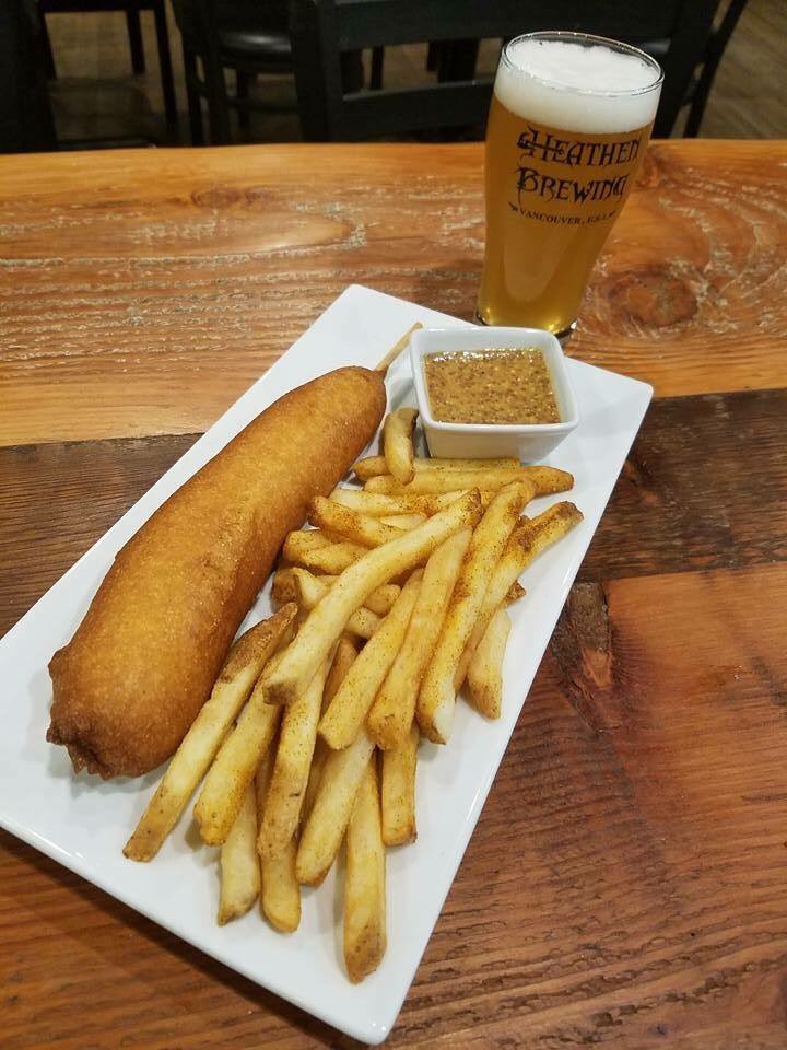 HeathenFeralPub's tweet photo. Brand new items are now on our menu!

Feast your eyes on one the new foods, The Big Dog. https://t.co/a7G30DDQxa