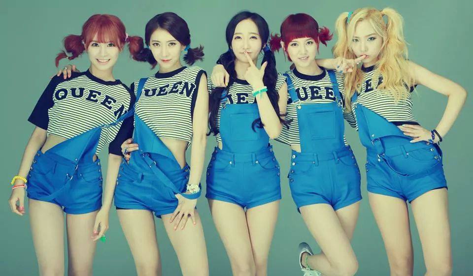 KpopGirlzBands1's tweet photo. #QueenBZ se separaran debido a problemas econรณmicos https://t.co/jqZ29ljDLt