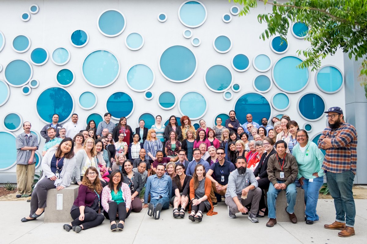 DJZibaZ's tweet image. Happy to celebrate our Institute of Museum &amp;amp; Library Services #NationalMedal today with my fellow #LBCityLibrary staff! 🏆❤️ #LBPLZineLibrary