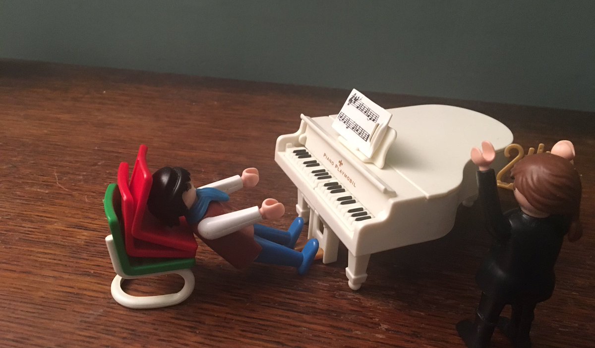 TheOperaLass's tweet photo. The Stage Manager vows to improve the lot of the poor old Rep https://t.co/7eySh5hzBz