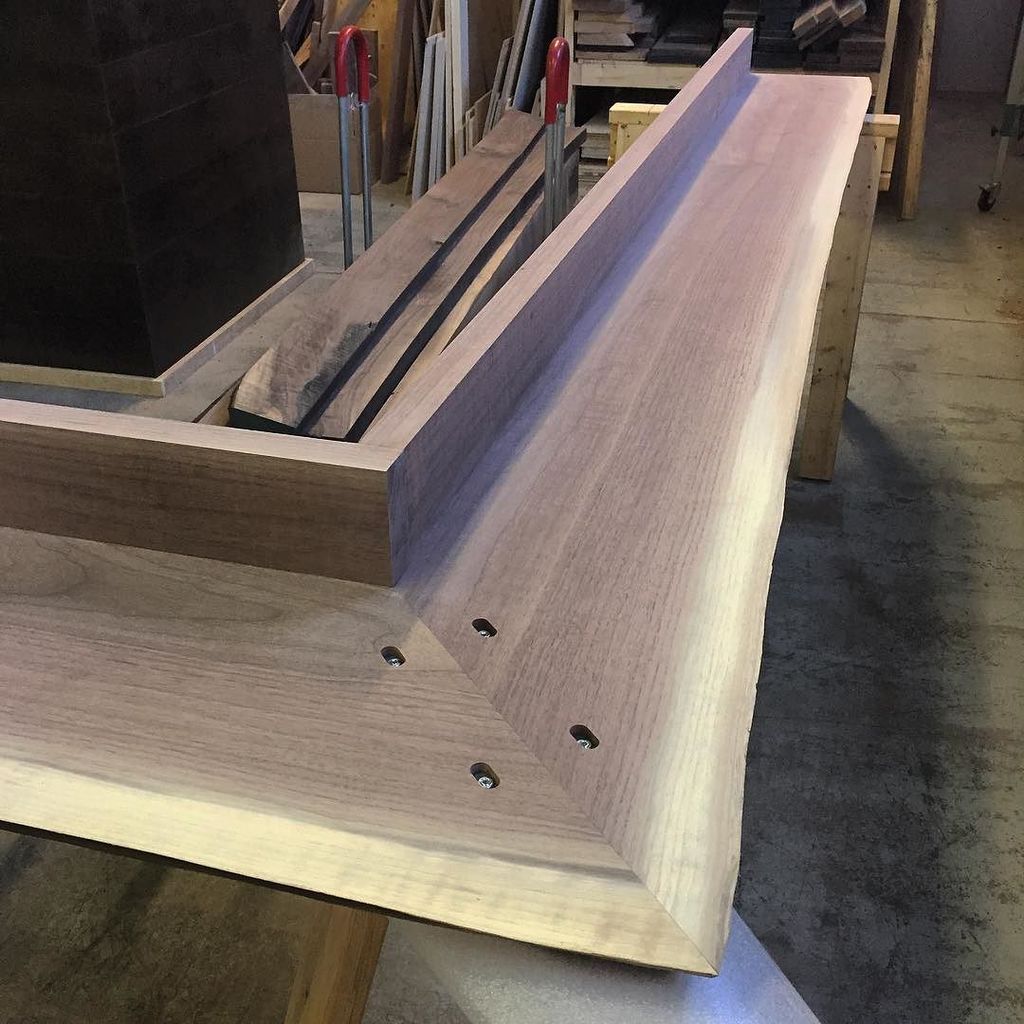 JeffMackDesigns's tweet photo. This is the underside of the bar top from the video the other day. We use the @festool_usa Connectors to connect t… https://t.co/W9FwK1BYtd https://t.co/DWL7QhWcrw