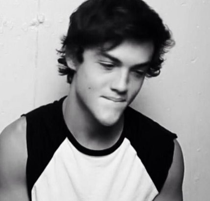 Dolanpicture's tweet photo. oh baby https://t.co/sUYGDSoNYV