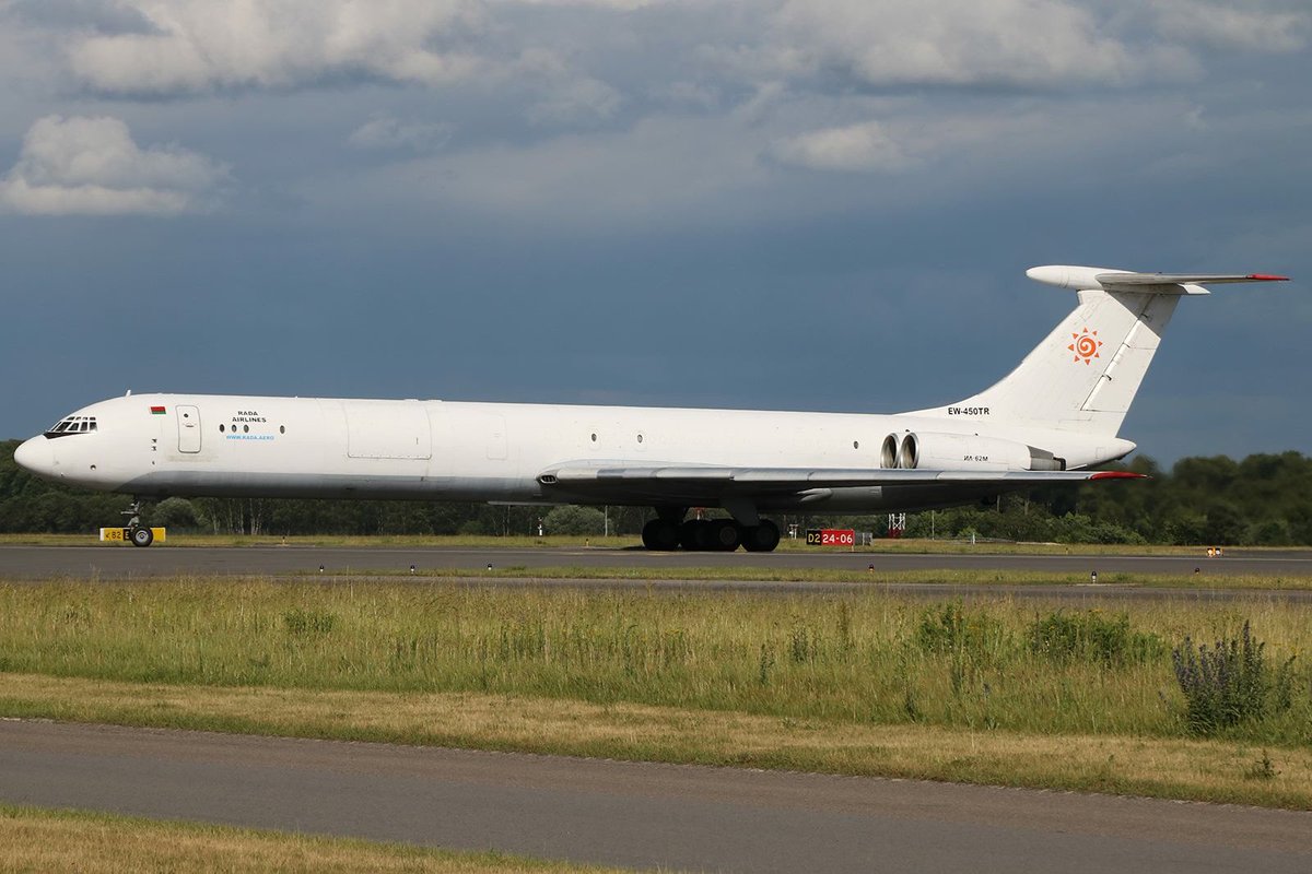 luxskater's tweet photo. An aircraft from another era today @luxairport : the Rada Airlines Ilyushin 62 #ellx #ilyushin https://t.co/t0XU4SXZIr