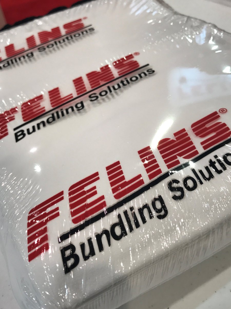 LaundryBundling's tweet photo. Put YOUR logo on your bundled laundry!  Ask us how at booth 1084!  #CLEAN2017 @TheCleanShow  #LaundryBundling https://t.co/wcvlNOlk7r