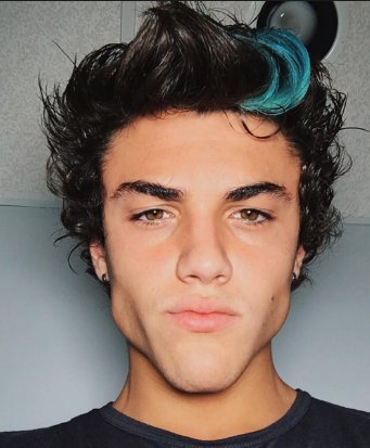 Dolanpicture's tweet photo. Started from the bottom now we are here https://t.co/cwdTqHK2vO
