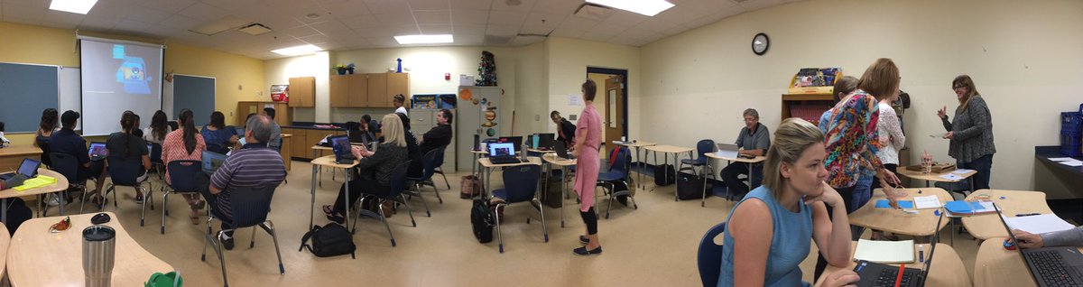 noelnehrig's tweet image. #VCSLEARNS #VCSTeachersROCK Such an amazing group of #vcsblendedlearning teachers! Thank you for participating in personalized learning!