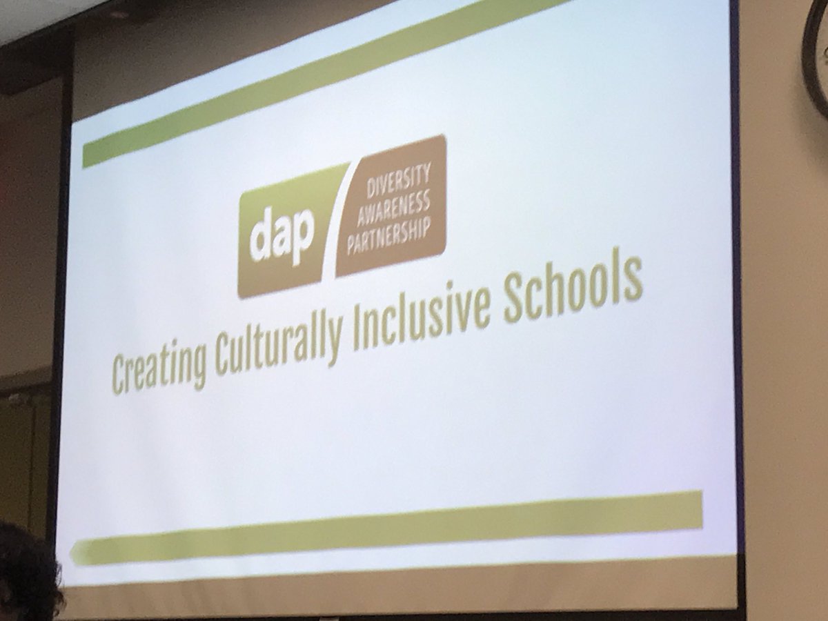 STLMosaic's tweet photo. Important for Mosaic community #DAPSUMMIT17 https://t.co/si9OhacCMl