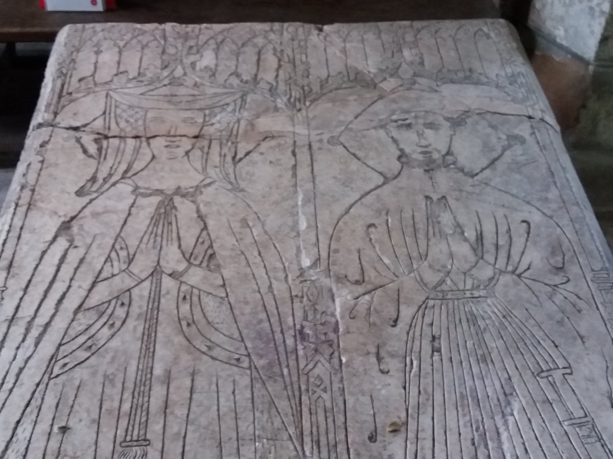 Baddileyram's tweet photo. The rather wonderful monument to Peter de la Pole and his wife Elizabeth dated 1432 at #radbourne #church #Derbyshire @EngChurchPics https://t.co/fwpIpBbTs2