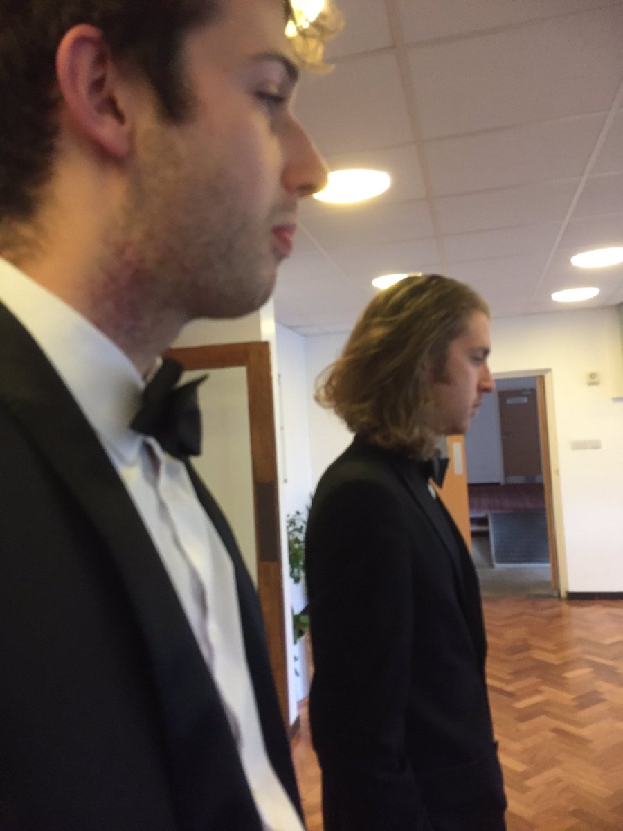 vmpct's tweet photo. Harry and Will, deep in thought. https://t.co/m45bka6q16