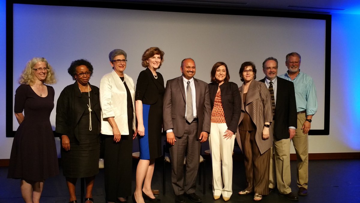 BahaiChair's tweet photo. Very excited to be a co-sponsor of last night's #FIAumd event on #VR #AR at @PhillipsMuseum. https://t.co/IX4zRi59ZB