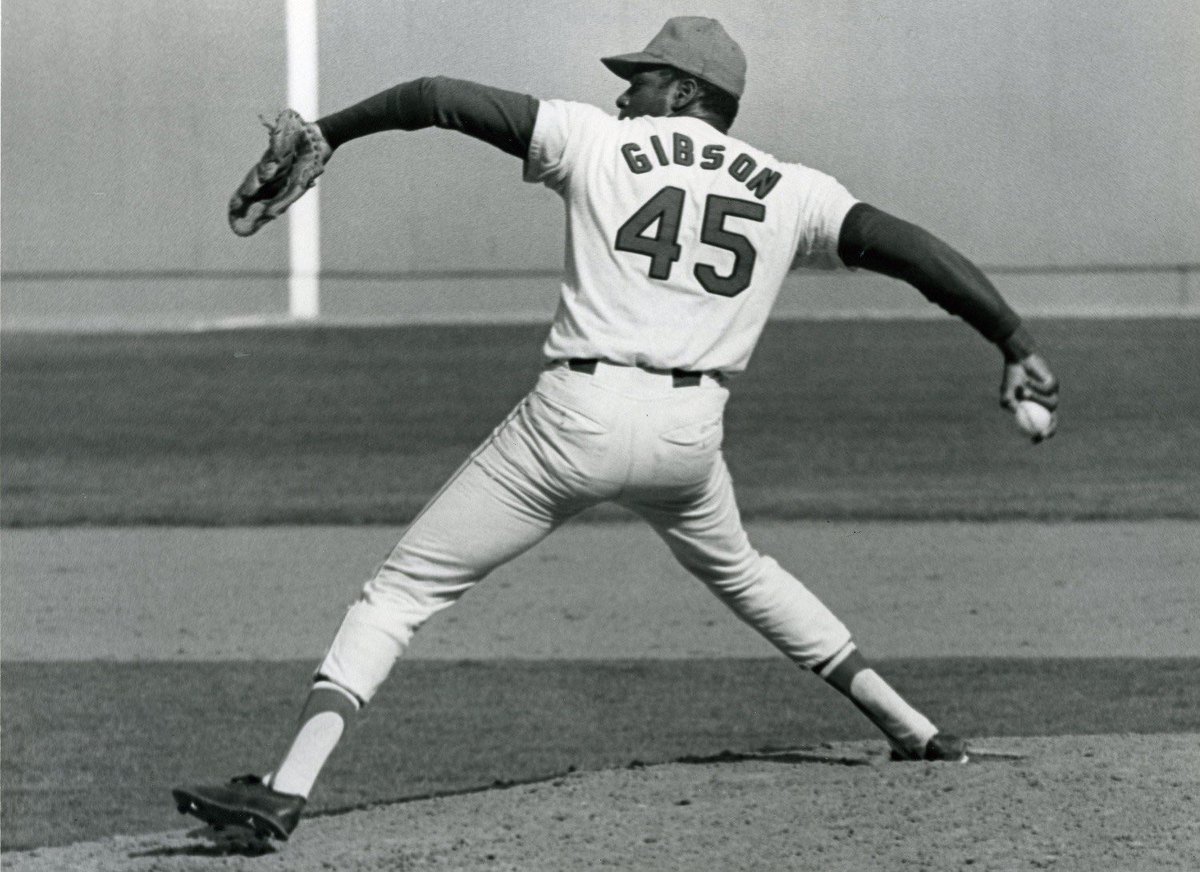 BaseballQuotes1's tweet photo. My pitching philosophy is simple. I believe in getting the ball over the plate and not walking a lot of men. -Bob Gibson https://t.co/F7ipgVNxC3