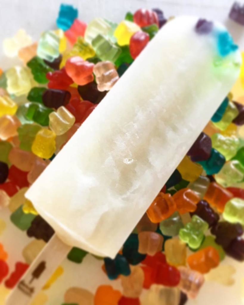 FamilyFreezed's tweet photo. Family Freezed is so excited to support Kids Cancer Care for summer 2017 with the #FeelGoodPop campaign! Kids Canc… https://t.co/vkqlwxMISh https://t.co/D3TYVXjB4q