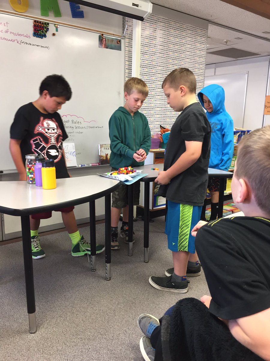 MrsCappellano's tweet photo. Testing our bridge strength with Bridges! @BaywoodBears @MLCmath https://t.co/wA3DIDPh9Y