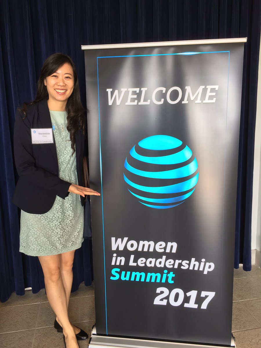 VeronicaChen556's tweet photo. Amazing and inspirational! #2017WomenInLeadershipSummit https://t.co/OsqTzHOsvb