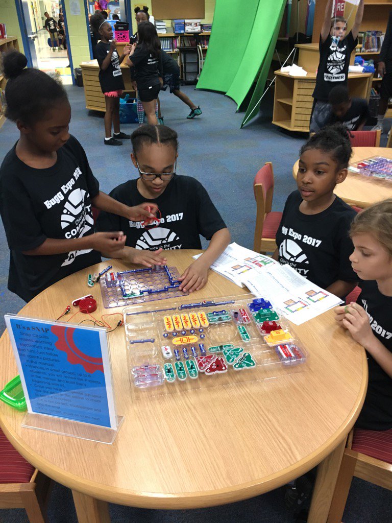 rachel_bender3's tweet photo. Amazing collaboration! Teamwork makes the dream work! #buggexpo #itsasnap https://t.co/4H5iygCg9V