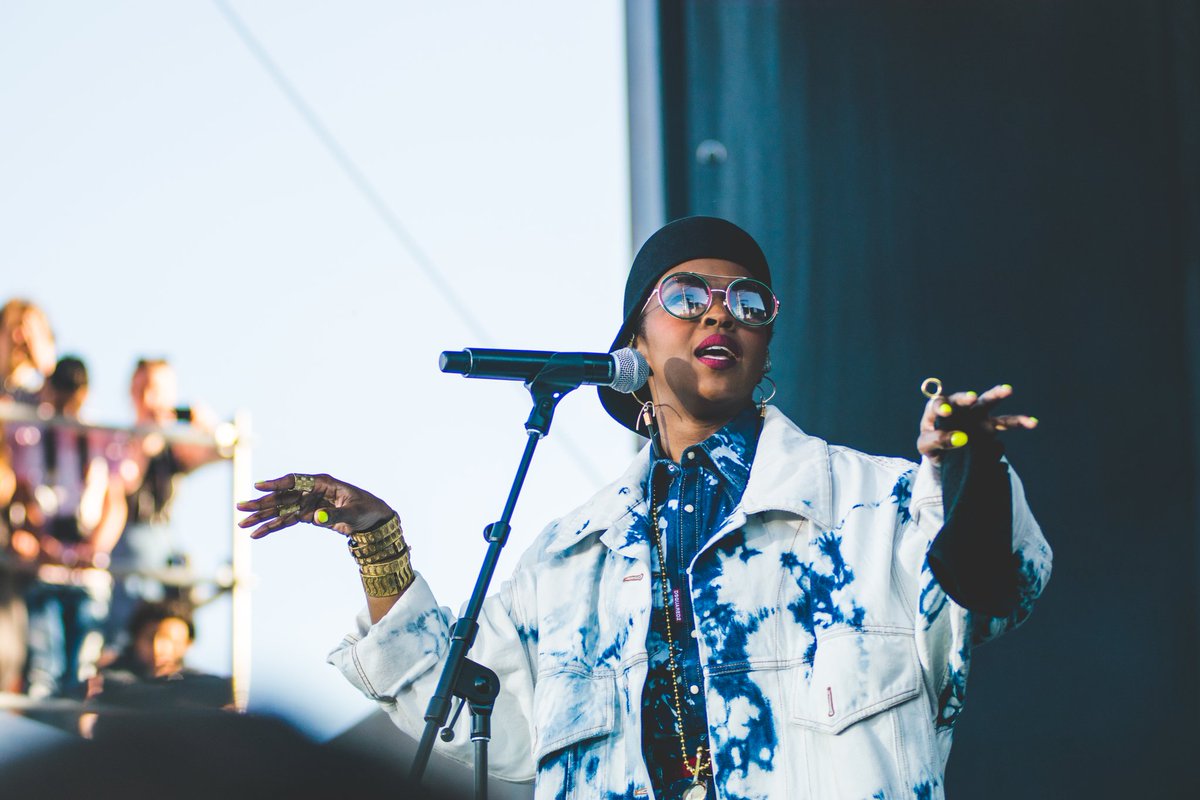 dozeflows's tweet photo. @MsLaurynHill @soundset #soundset #soundset2017 https://t.co/8AzgdAECTH