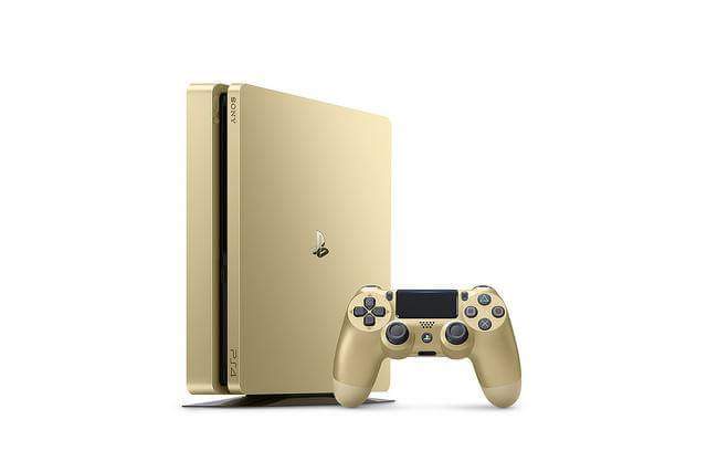 G4briCollector's tweet photo. #PS4Gold y #PS4Silver se pondrán a la venta en Europa a partir del próximo 28 de junio con un mando #DualShock4 del mismo color #Sony #PS4 https://t.co/o7CRSGph1M