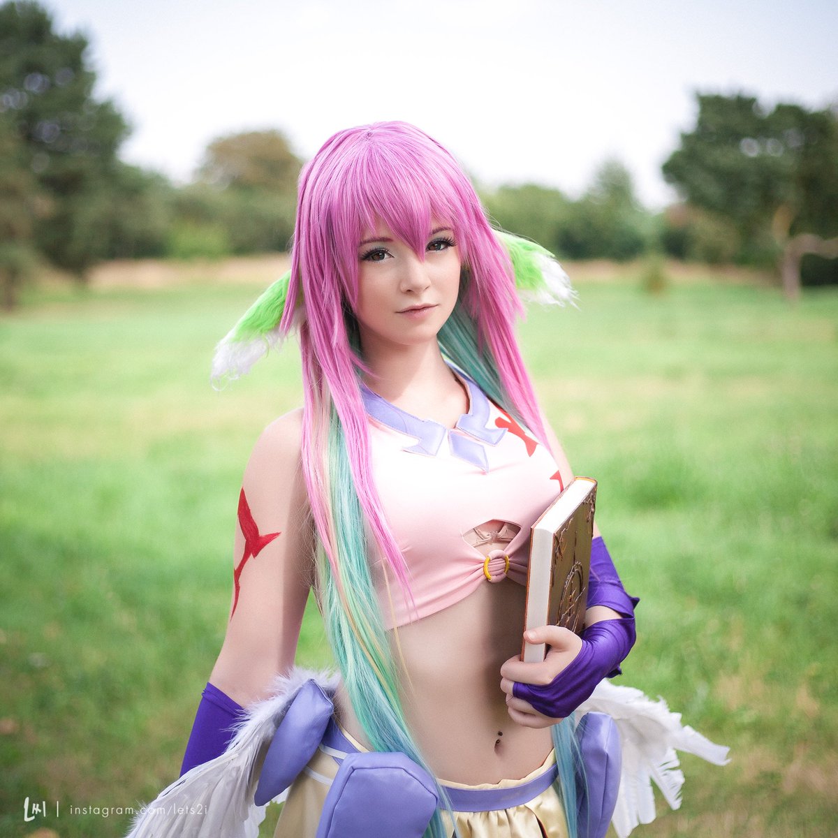 lets2i's tweet image. 【not Dokomi 】 #sameLocation #closeEnough 

still didn't had any real shoots this year "Orz // wanna save up for new lenses too #NGNL #Jibril