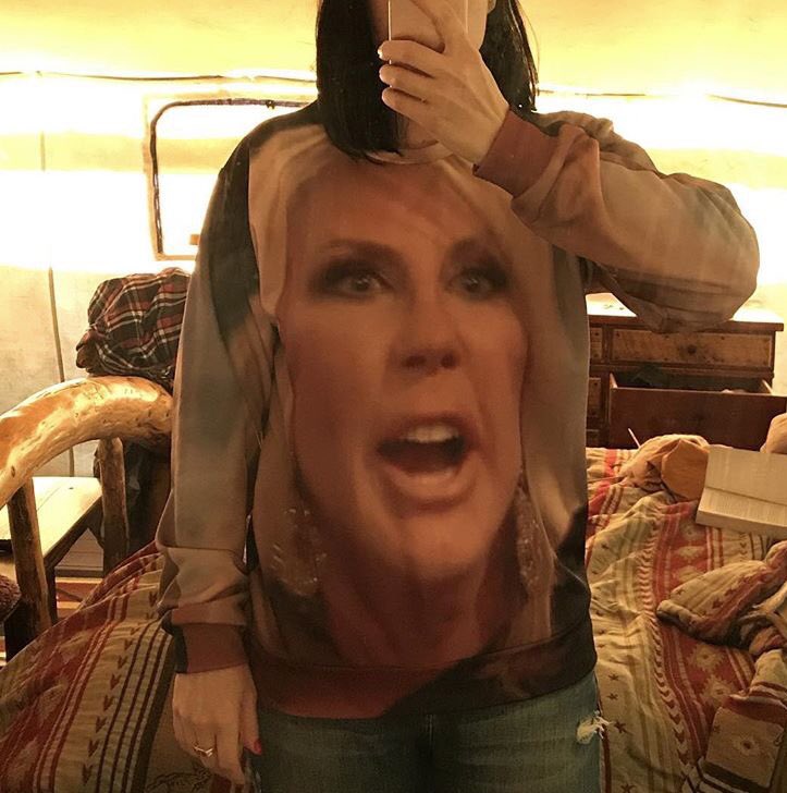 lerockinghorse's tweet photo. @vickigunvaIson need this in my life  #RHOTO https://t.co/lBqUaBCyKN