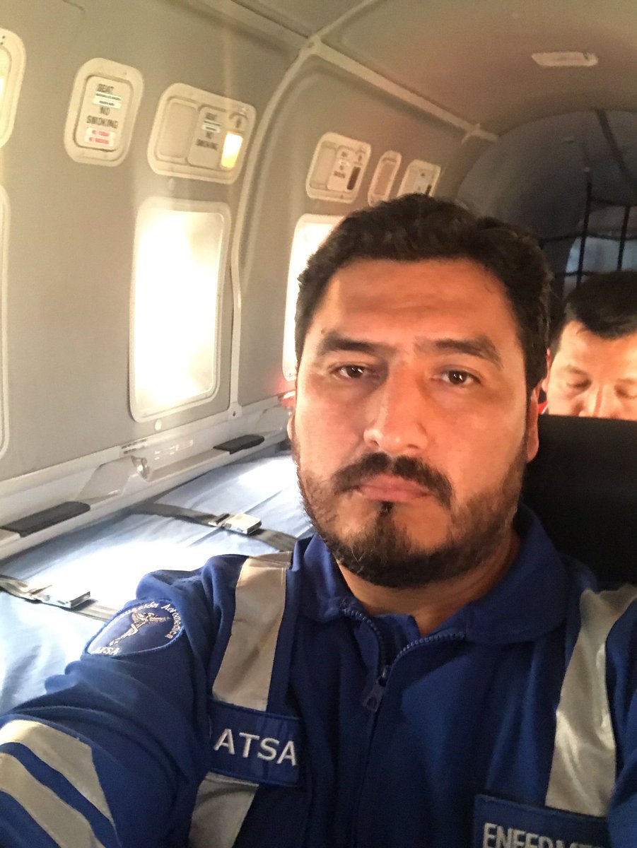 jull1977's tweet photo. Listos para una nueva misión...✈️🚑✈️ https://t.co/nHG05YKMkR
