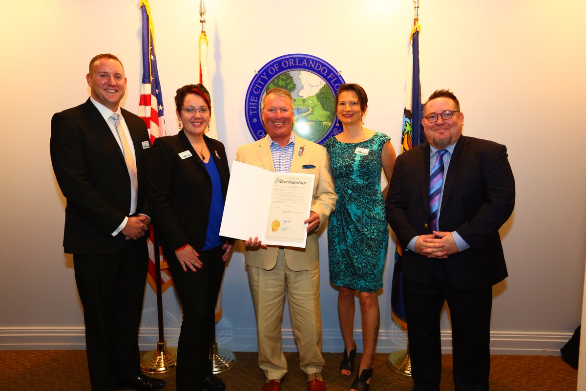 Mayor Buddy Dyer tweet media