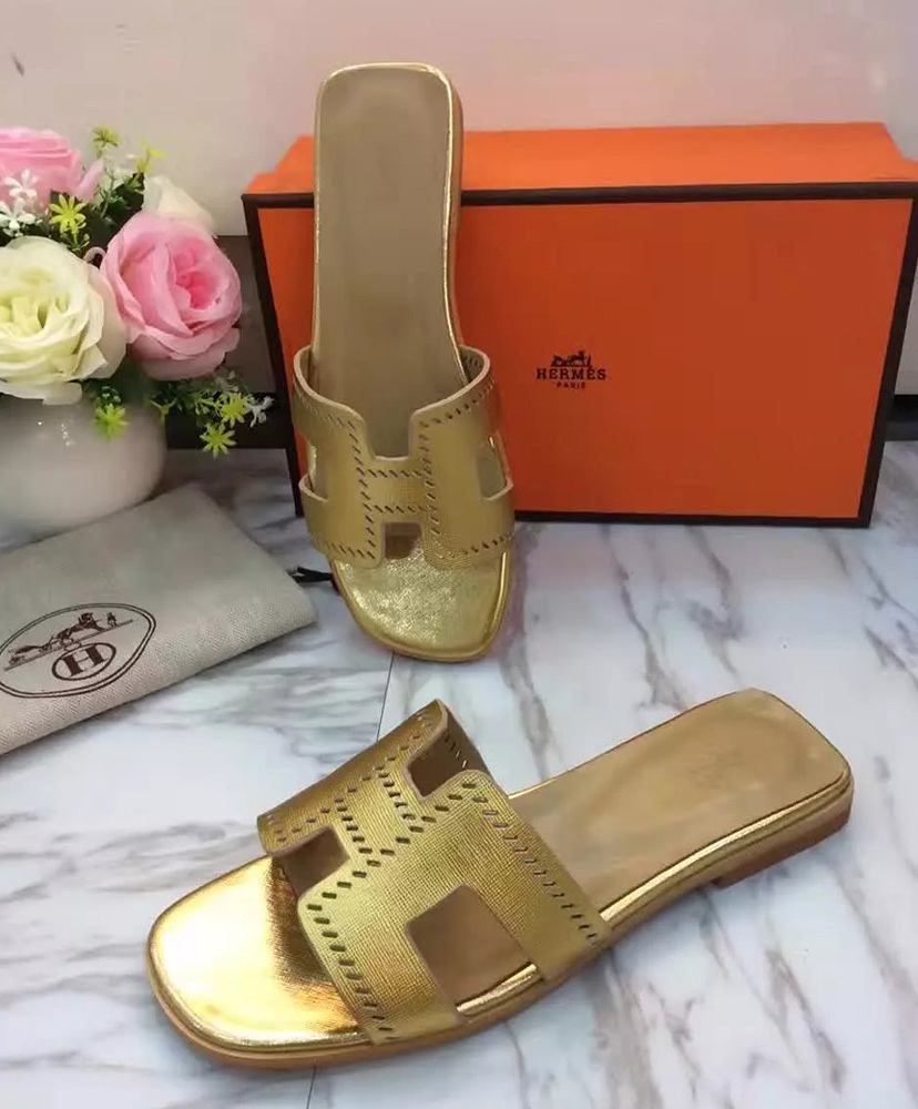 Adeline1189's tweet photo. #Herems #Hermesbags #handbags #purse #shoulderbags #slipper #cheap #2017 #gold #flapbags #women #pretty #accessories#Herems #Hermesbags #ha… https://t.co/KkVdulFy1q