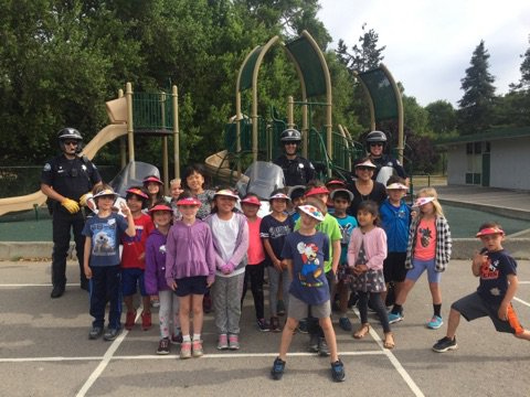 NovatoPolice's tweet photo. Thank you to Rancho School for inviting us to their annual Field Day event this morning! #hellosummer #ranchofieldday #novatopd https://t.co/azXHH7dHMw