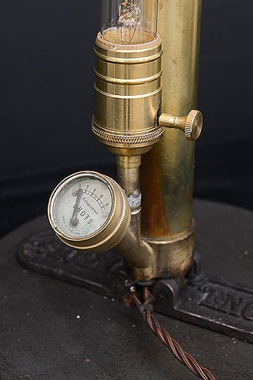 AlhambraAntique's tweet photo. Antique English "Enots" Air Pressure Pump Converted Into Table Lamp
https://t.co/XD2kmojoWl 

#TableLamp #Lamps #Lighting #HomeDecor https://t.co/0WolXQQsCR