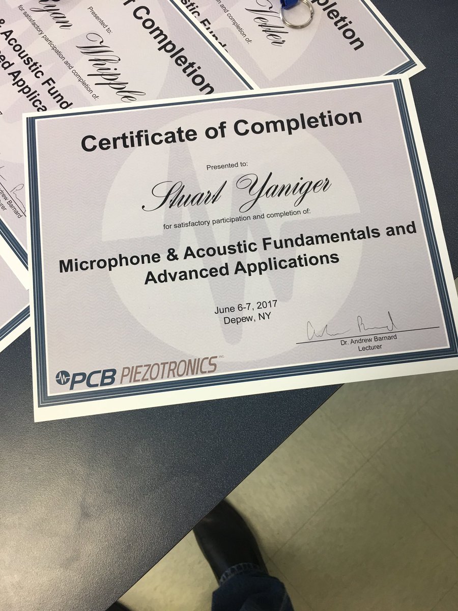 SYclotronAudio's tweet photo. I'm a graduate! Plastics ! #pcbpiezotronics #microphone #audioxpress https://t.co/39VLMfvmGX