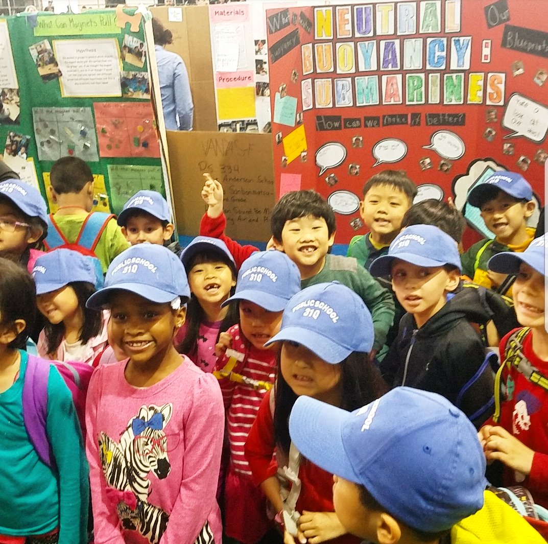 Katrina_mb8's tweet photo. SO proud of our Class K212 and Ms Bilihoutis 4th Grade Stem Project for being chosen to be at the #StemMatters Expo today! 🤗 @PS31Q @D26Team https://t.co/bhno6ZTdvL