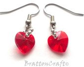 BrattonCraft's tweet photo. ★❁ #redcrystalhearts
#redheartearrings
#crystalheartearrings
#brattoncraft https://t.co/42deIgtI3A https://t.co/oIYKPpmoSS
