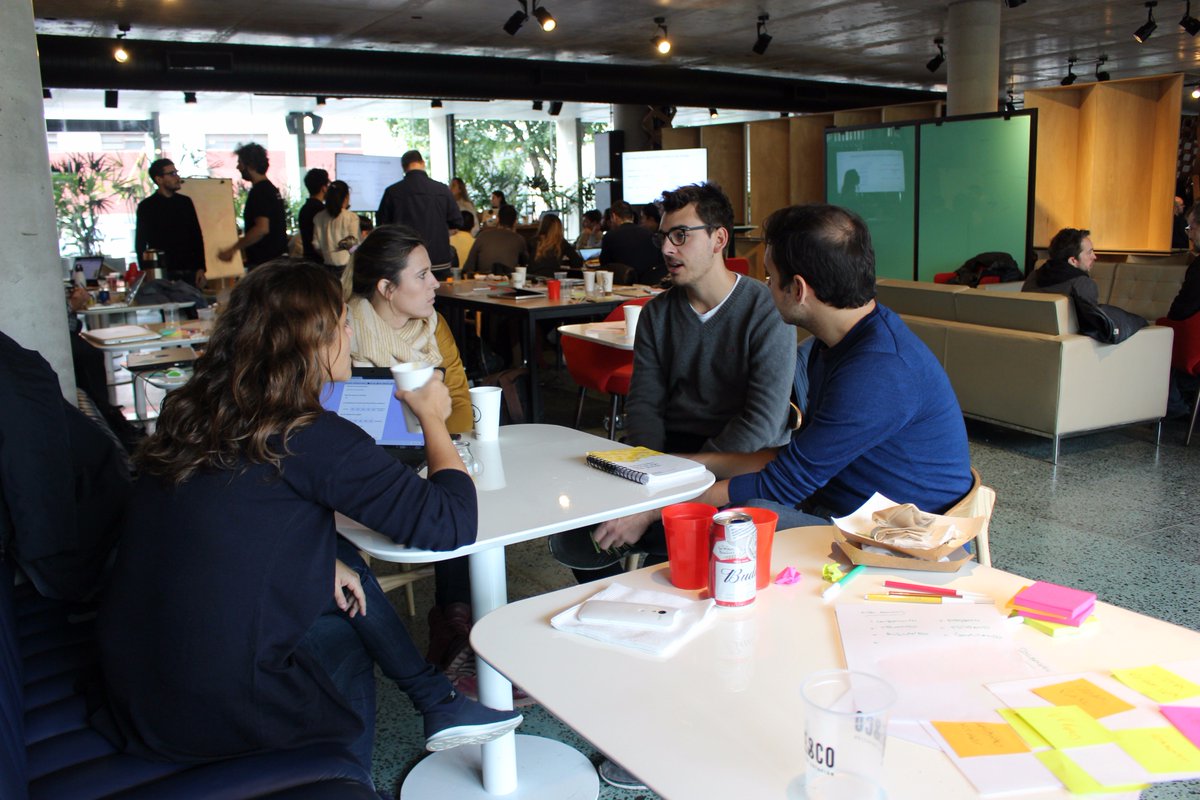 StartupBA's tweet photo. Gracias a todos los mentores que estan en #GooglelaunchpadBA hoy en @areatres. #emprendedores https://t.co/U8Crb5OND6