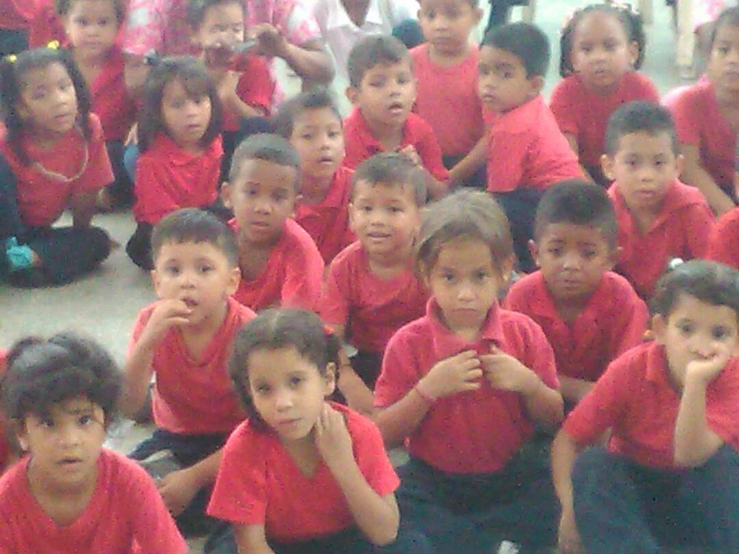 lafernandez45's tweet photo. Seguimos aprendiendo a prevenir desde mi escuela gracias a las política de prevención dirigidas por nuestra alcaldesa Adyaniz Noguera https://t.co/DGMAAfb2XX