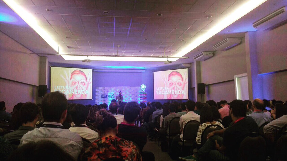 Eu sou aquele pontinho feliz lá na frente 😍😍 Valeu, Recifee!!!! Foi demais!!!! #rdontheroad #marketingdigital