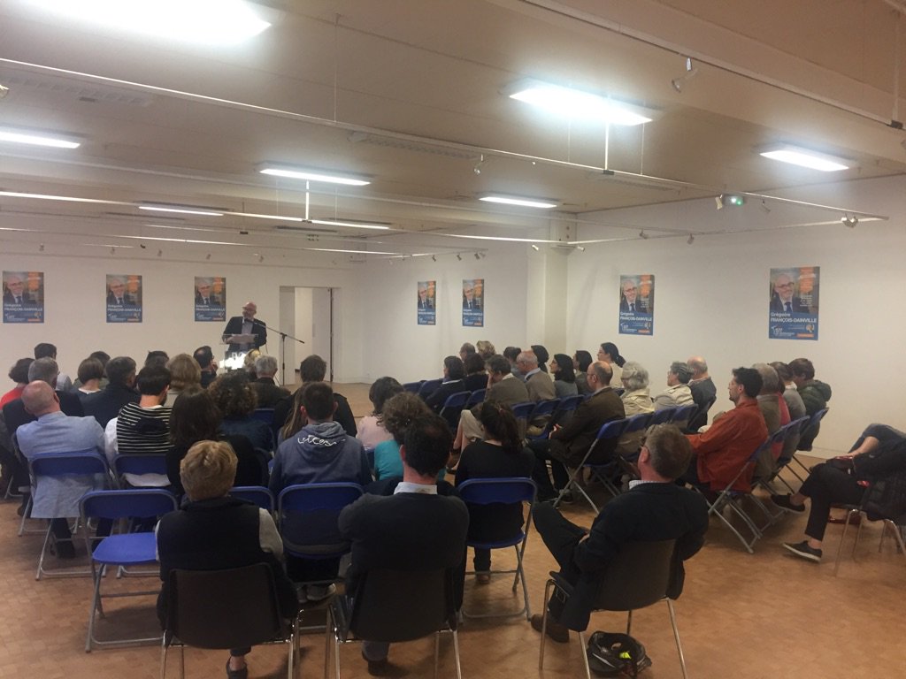 gfdainville's tweet photo. GFDainville : "87 % des français n'ont plus confiance dans les partis politique. Trop de logiques partisanes qui enferment" #Circo9203 https://t.co/bcC40XCKMH