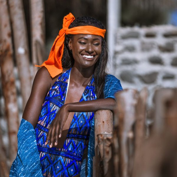afwmilan's tweet photo. @dbdiarrabousso uses Math to launch her swimsuit collection https://t.co/wUagJEwrHS
Updates on https://t.co/cdBESW2rwV
#MadeinAfrica https://t.co/uOYxRokbQc