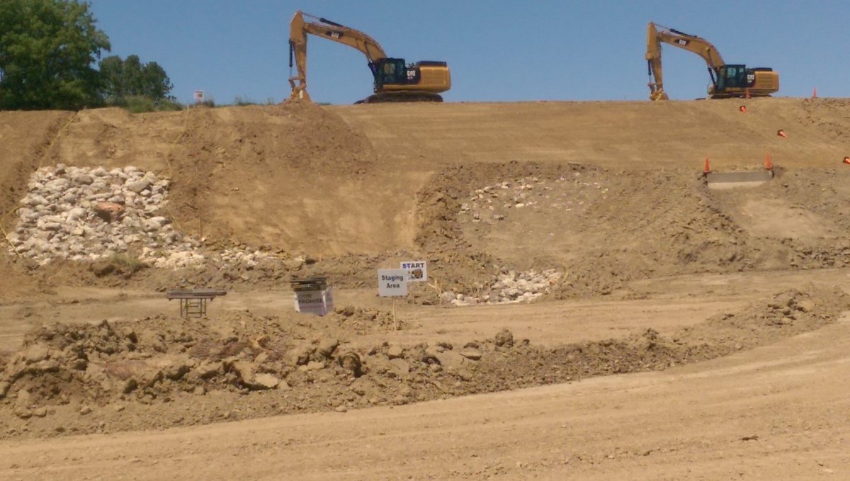 MinerBaja's tweet photo. The rock crawl for Friday looks gnarly. #riseabovethemud https://t.co/wewI1ImhUd