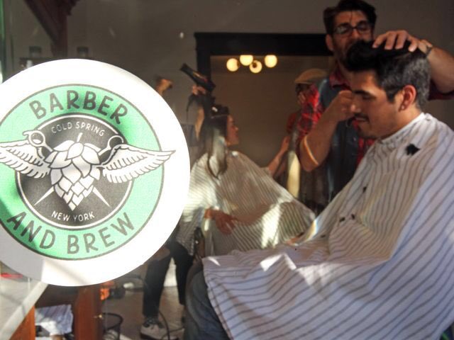 kerryawarren's tweet photo. Where I go to my #buzz #cut https://t.co/joffvshewT https://t.co/jNzaND3EDt