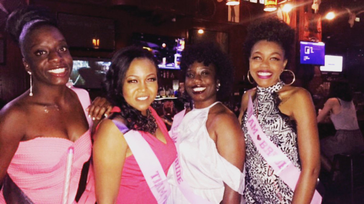 LAClubCrawl's tweet photo. Did you know https://t.co/xnusdUtvuG is perfect for #Birthdays #DateNight #BacheloretteParty #BachelorParties #LadiesNightOut https://t.co/zBYeTTBfw2