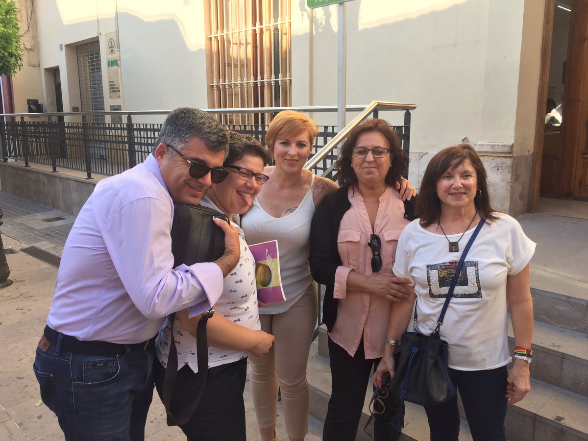 Itacasex's tweet photo. Esta tarde en la presentación de mi libro @GentPolMoncada @Itacasex @ivan_Bailach @igualaT_VLC @PsoeSex @isagarciasanc @SocialistesVal #ANEM https://t.co/ZdqxrcYt79