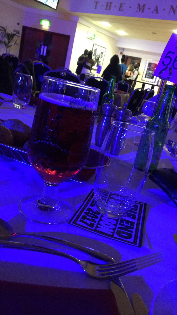laurenrbrammer's tweet photo. 2016-17 End of Season Ball ⚽️🔴 #EOSB2017 #mufc https://t.co/pTGbTKLx8l