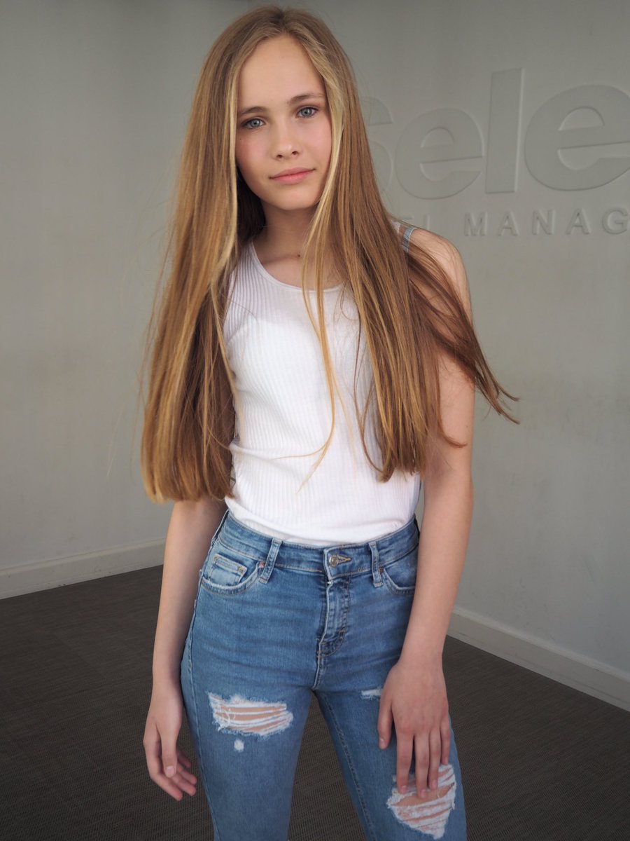 josephineMmodel's tweet image. Harriets latest #selectmodels update @Harriet_webbo #model #minimodel #daughter #love #polaroids