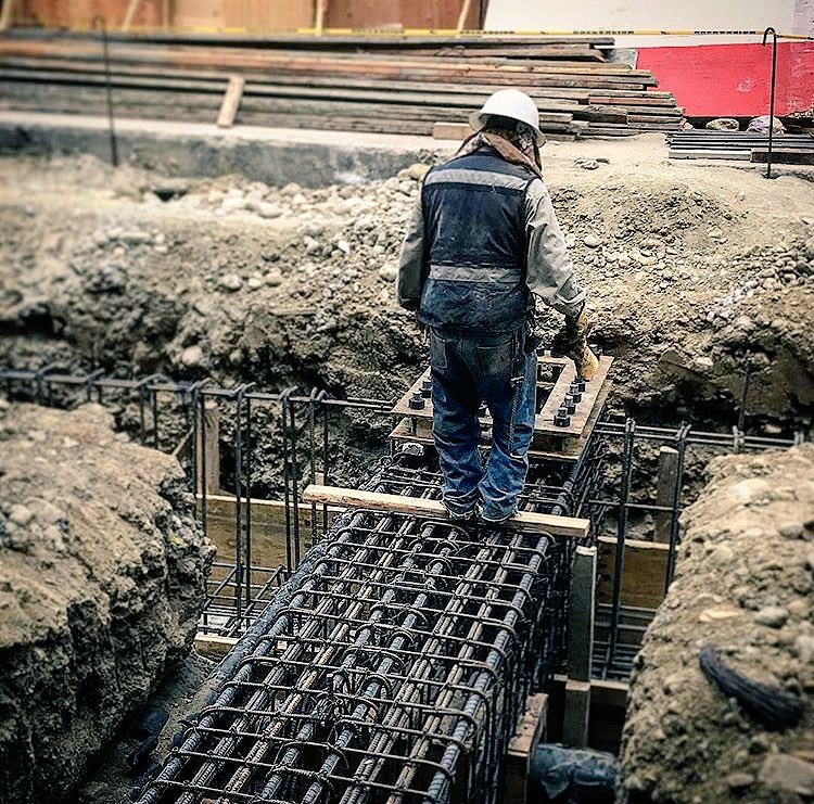 NoSeCae's tweet photo. #bestjobever #Wednesdaywork #MiercolesDeGanarSegidores 🤣#architecture #Engineering https://t.co/viQCs2EfFO