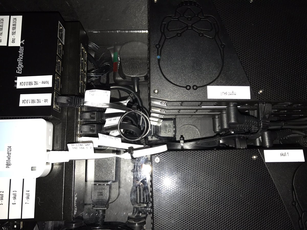 dbretty's tweet photo. It's ready to rock. @KBaggerman picked up misaligned cable labels. 😡 I'm now gonna fix that 👍🏻 @xenappblog #afmasterclass https://t.co/INJDLkEZA6