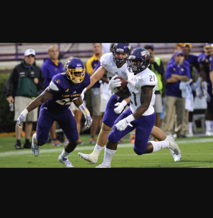Raybo75's tweet photo. Blessed to receive my 4th offer from Western Carolina University ⚡️🤙🏾 https://t.co/PSTj8skzjo