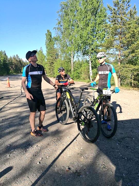 LPyorailijat's tweet photo. Legendaarinen PH-Cup käyntiin tänään Vanhalla Raviksella! Nopein oli @HiltunenSami https://t.co/9LwukW0vZC #phcup #mtb #lapy #lahesta https://t.co/navej5WZVd