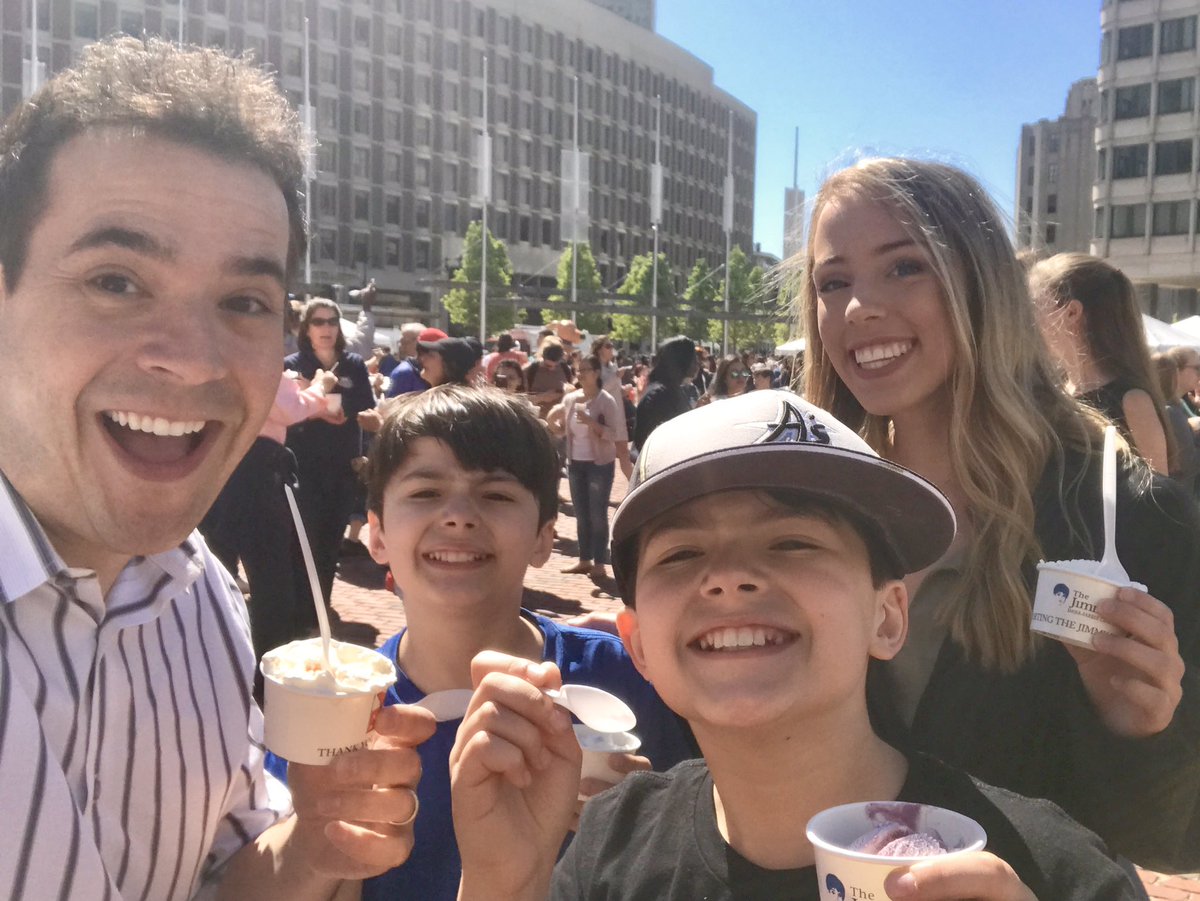 KrisAndersonTV's tweet photo. Family fun with the kiddos at the #Scooperbowl - benefiting the @TheJimmyFund ! #IceCreamOverload #7News https://t.co/N8i3VARm7r