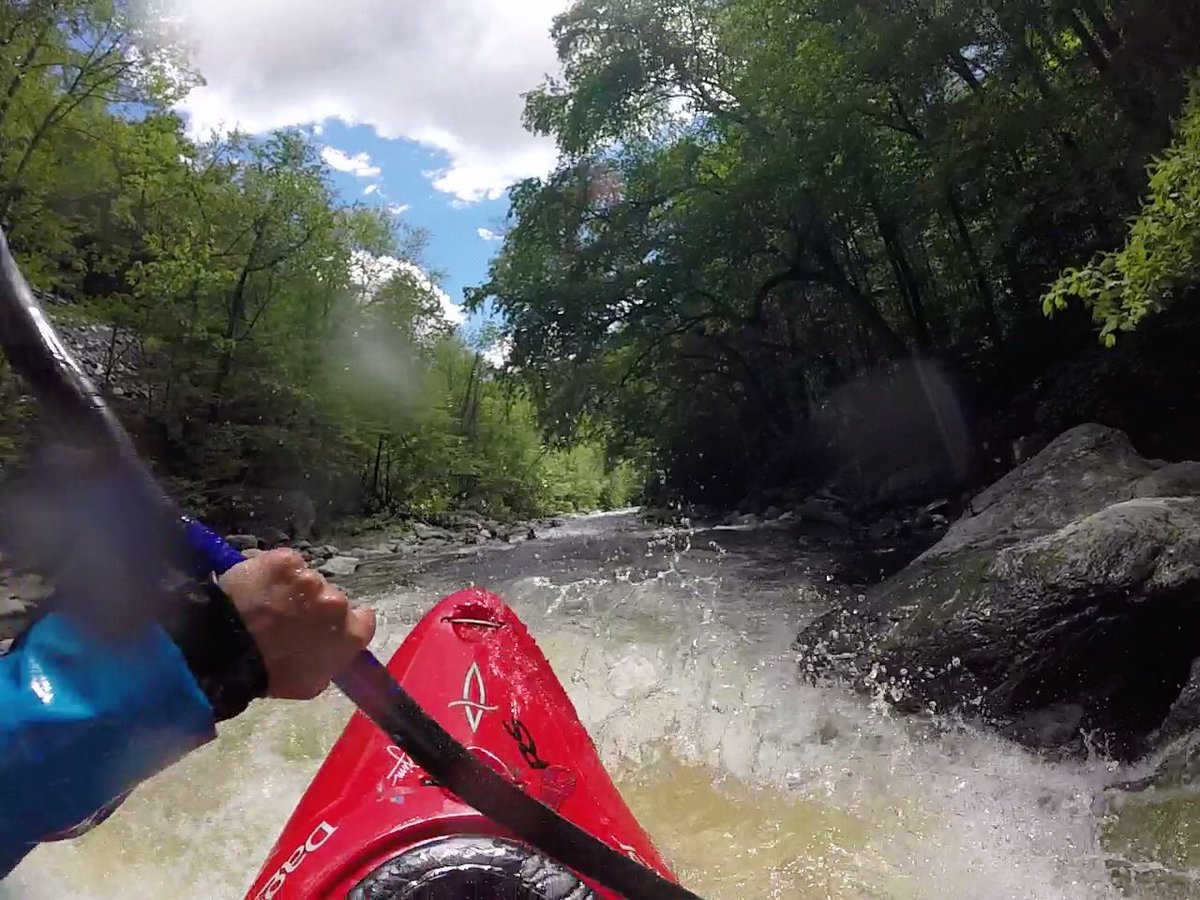 Road trip was awesome but good to he home! #riversarerunning <a href="/OfficialMauiJim/">Official Maui Jim</a> <a href="/NRSWEB/">NRS</a> <a href="/WernerPaddles/">Werner Paddles</a> <a href="/zoaroutdoor/">Zoar Outdoor</a>