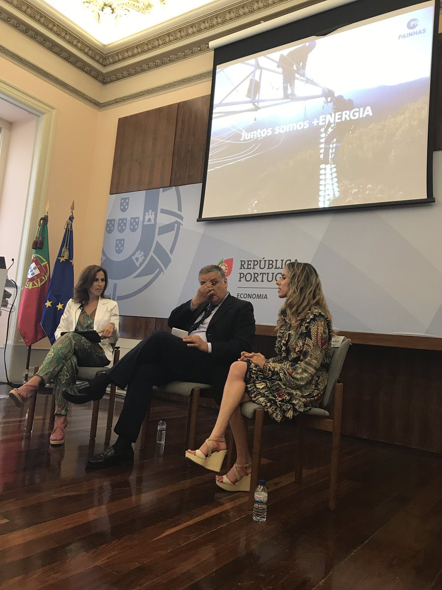 energyTorres's tweet photo. interessante iniciativa @economia_pt para mostrar bons percursos de empresas #energia portuguesas #Painhas com @JorgeSeguro @dinheiro_vivo https://t.co/OG2OAHZf4r